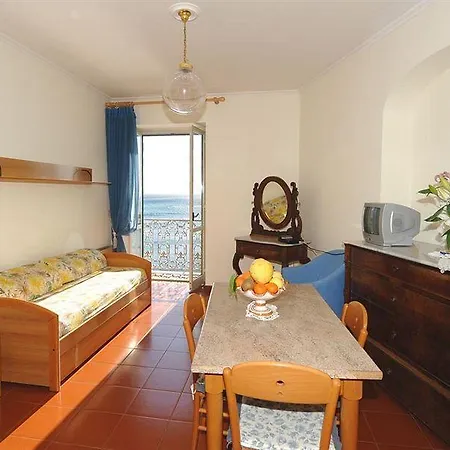 Con Vista Konukevi Amalfi