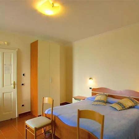 Con Vista Guest house 2*